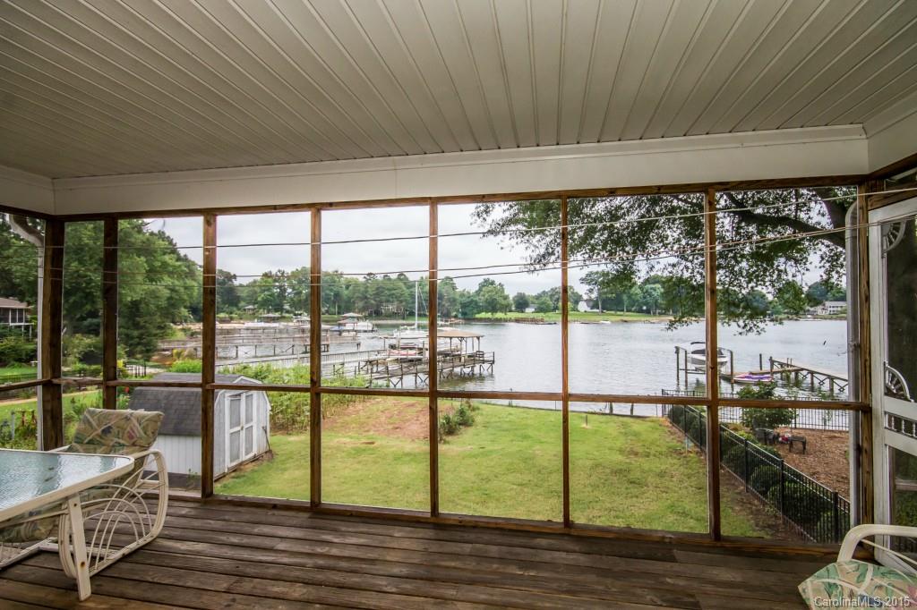 Island Forest - Residential