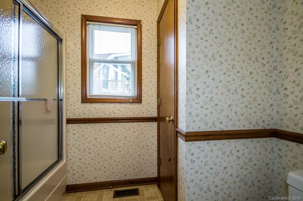 Island Forest - Residential