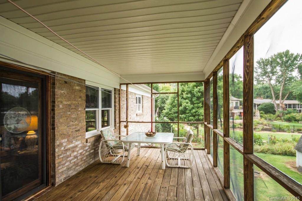 Island Forest - Residential