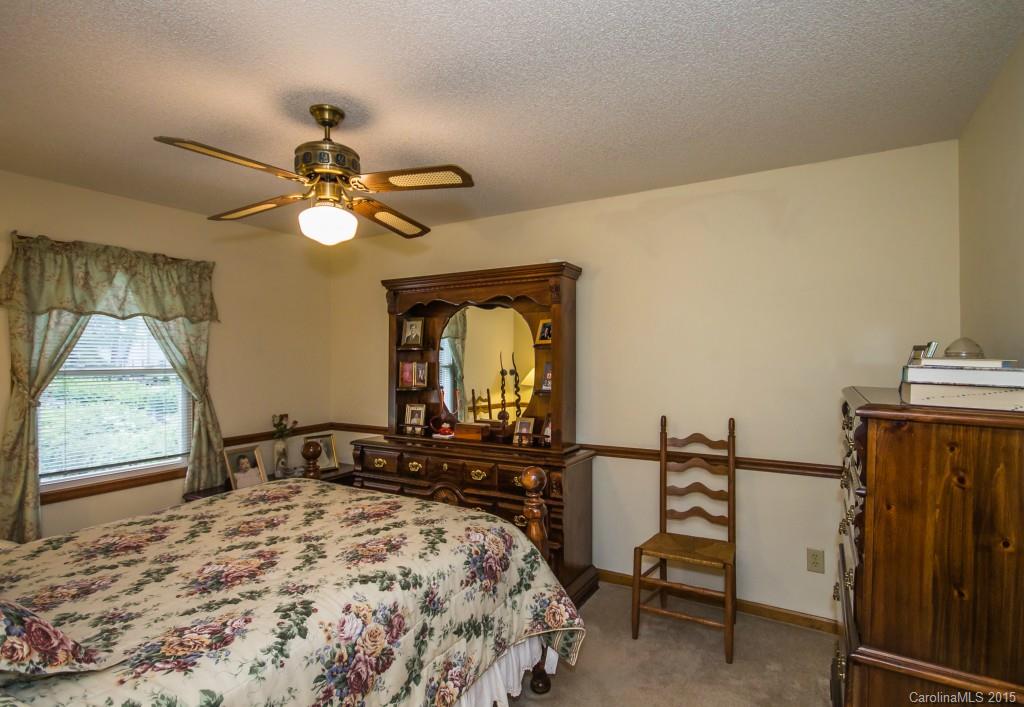 Island Forest - Residential