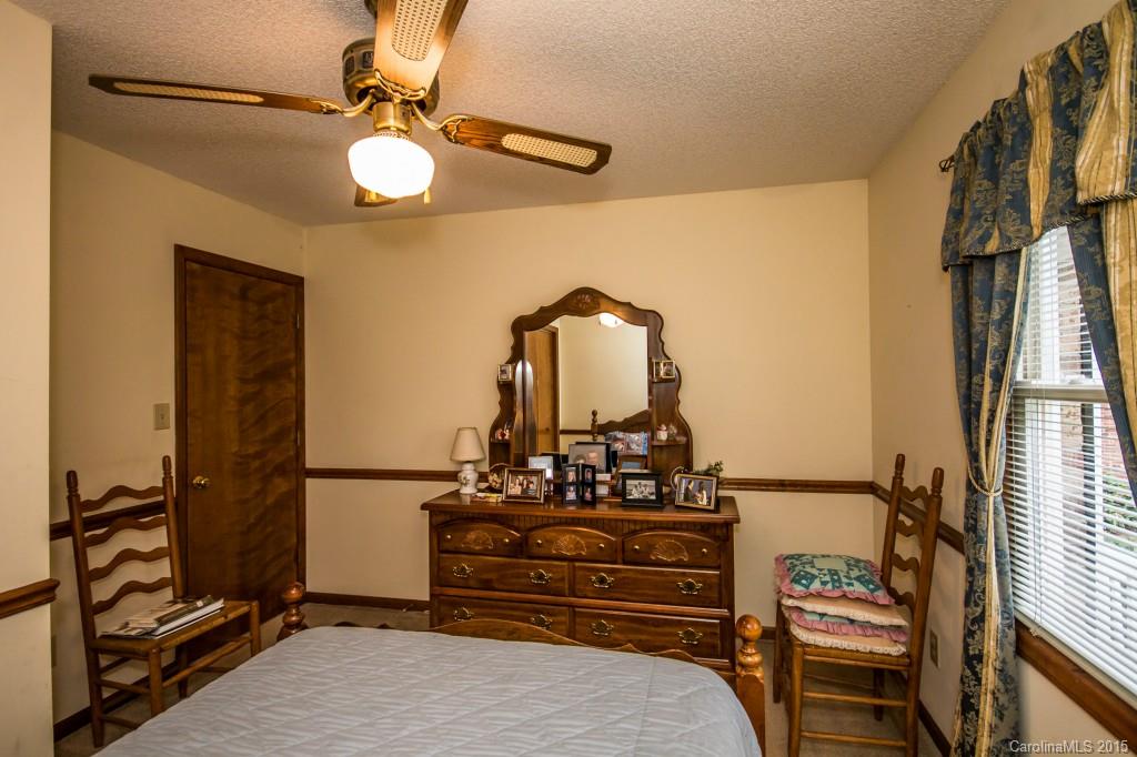 Island Forest - Residential