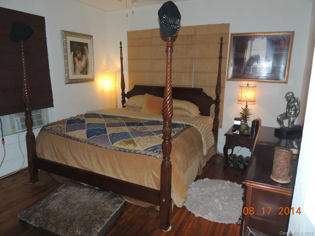 Elizabeth - Residential