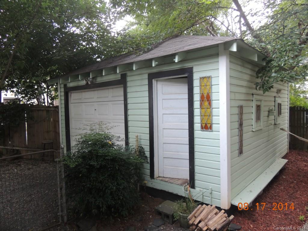 Elizabeth - Residential
