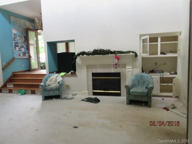 Tega Cay - Residential