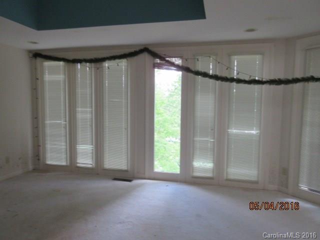 Tega Cay - Residential