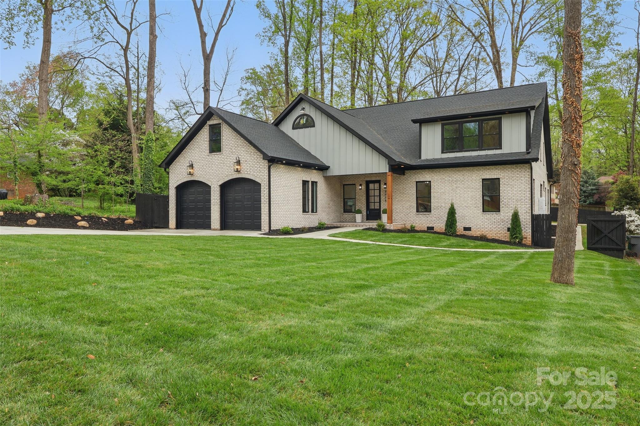 3038 Northampton Drive