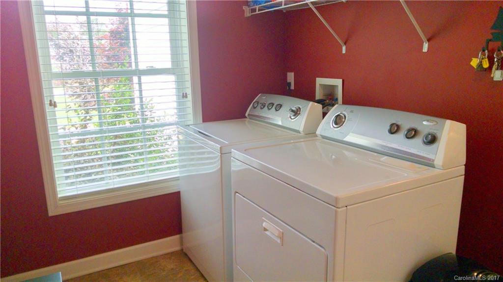 Riverwind - Residential