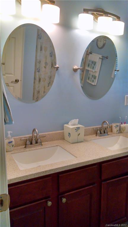 Riverwind - Residential