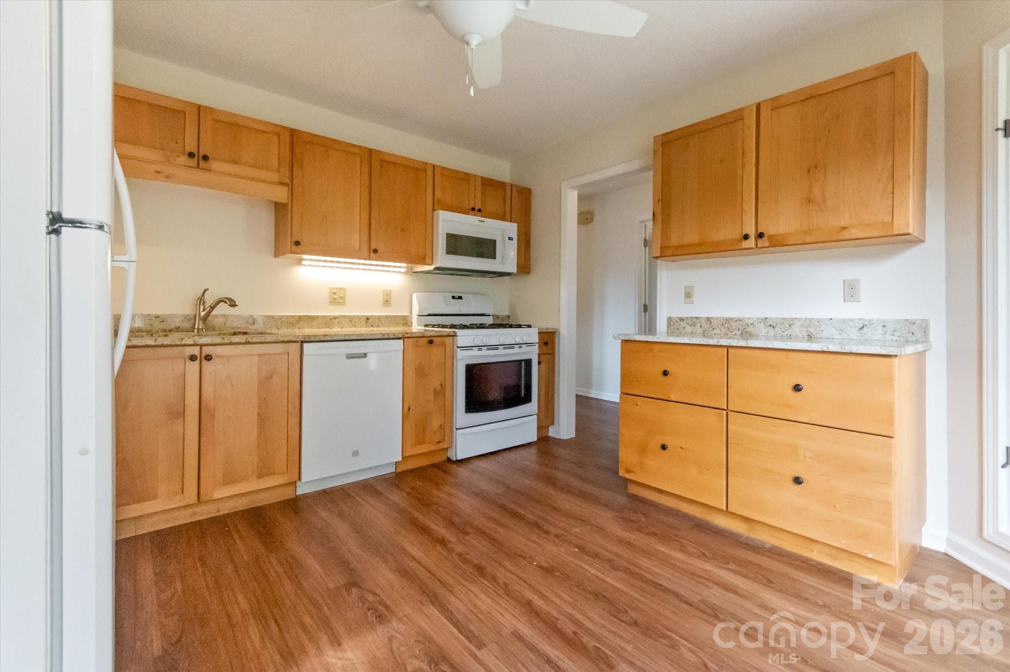 Deerlake Village - Residential