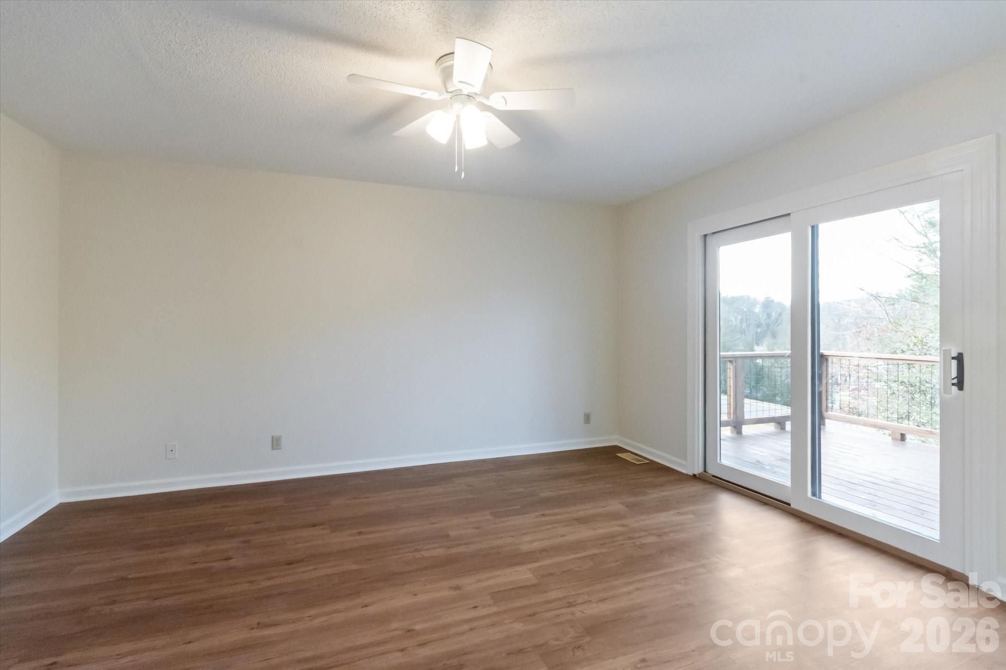 Deerlake Village - Residential