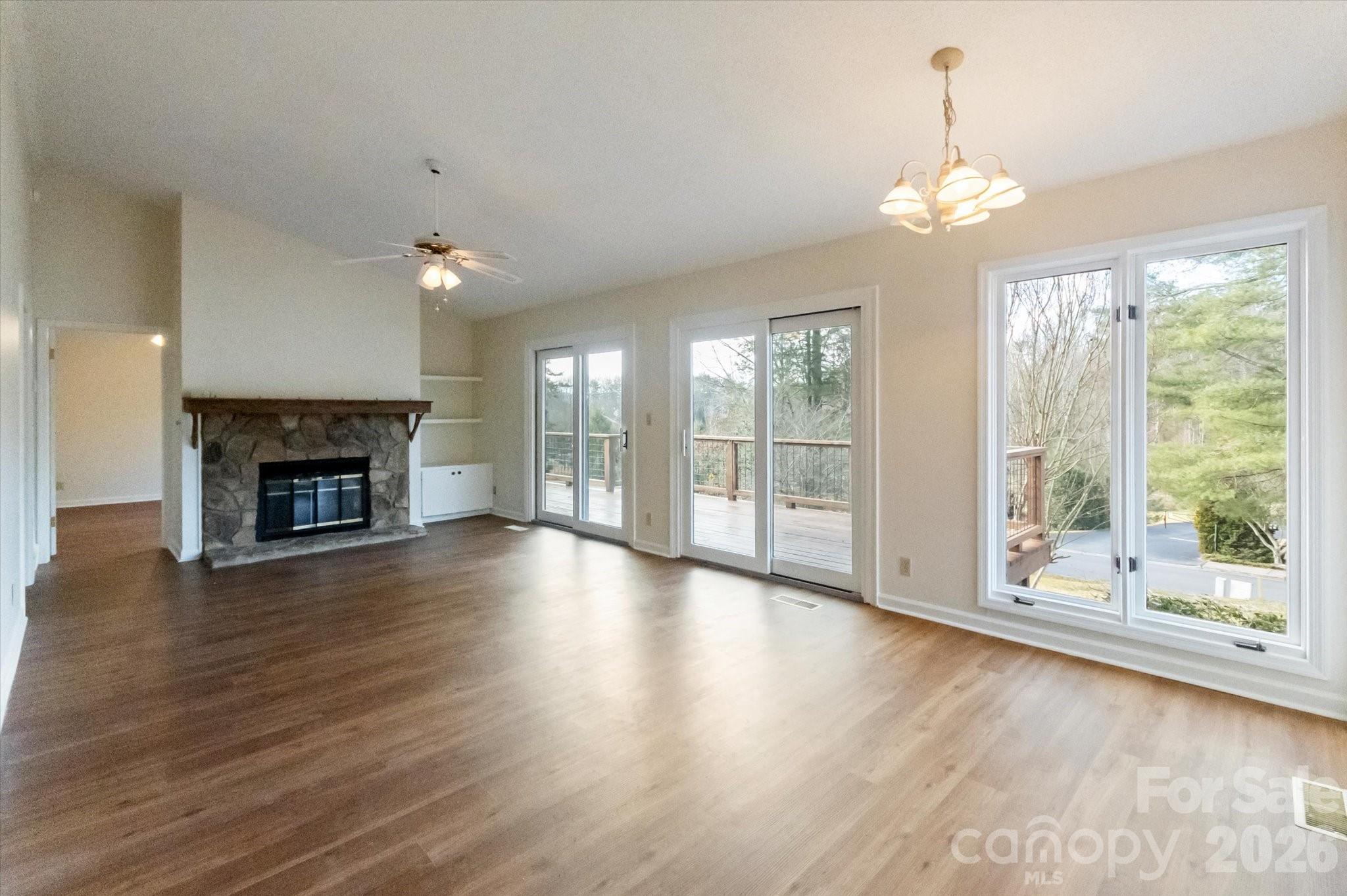 Deerlake Village - Residential