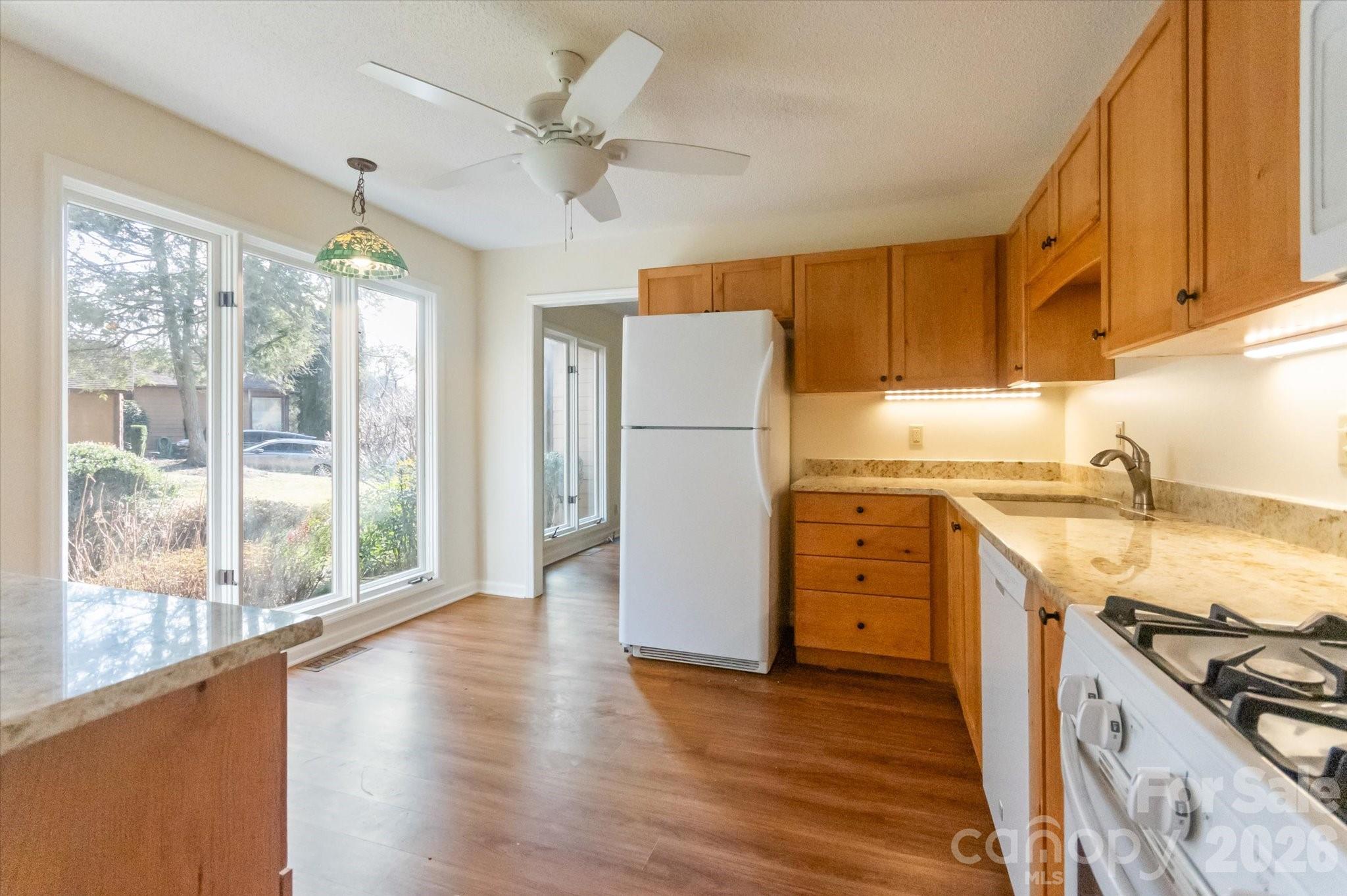 Deerlake Village - Residential