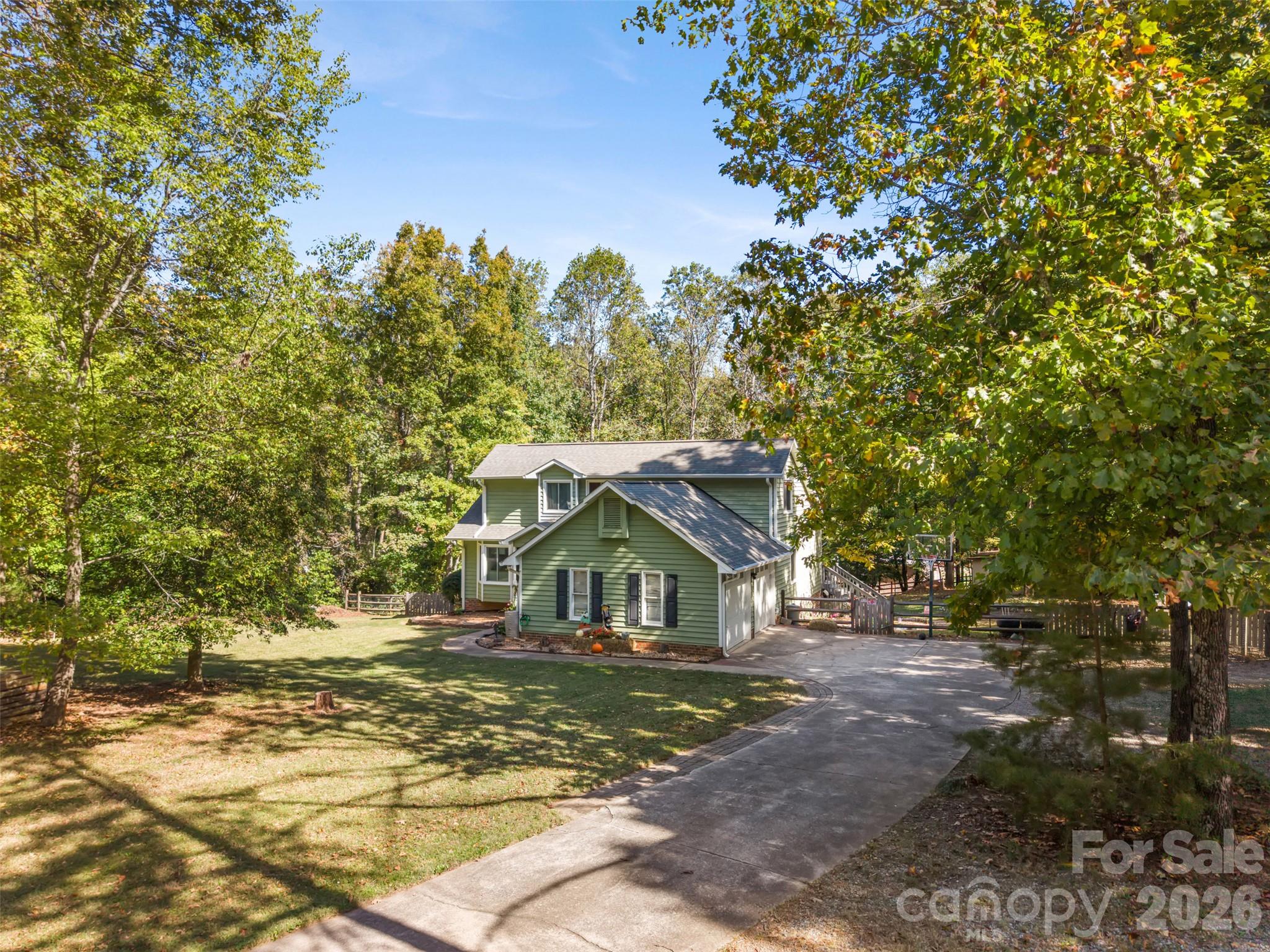 4644 Hickory Grove Road