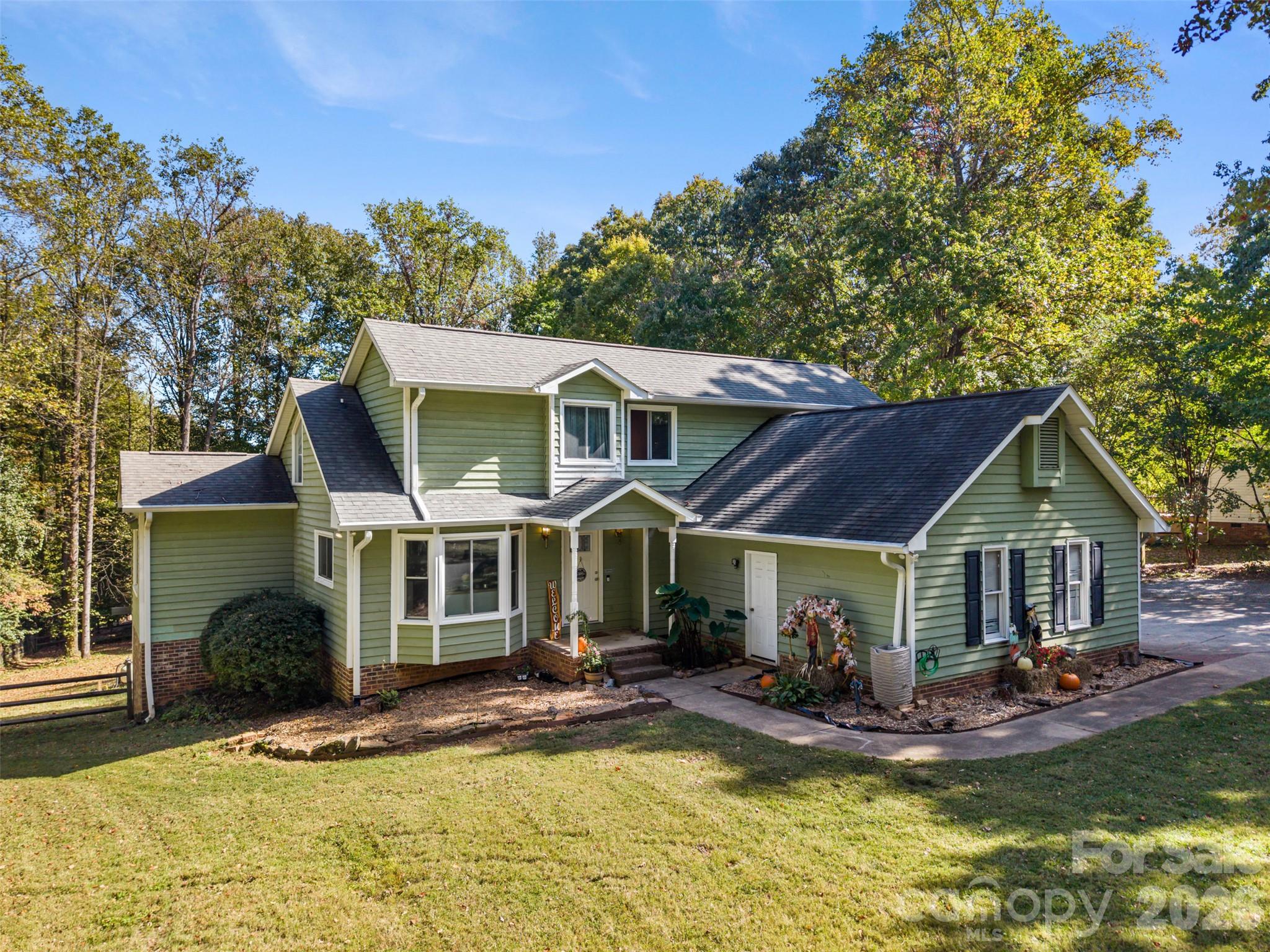 4644 Hickory Grove Road