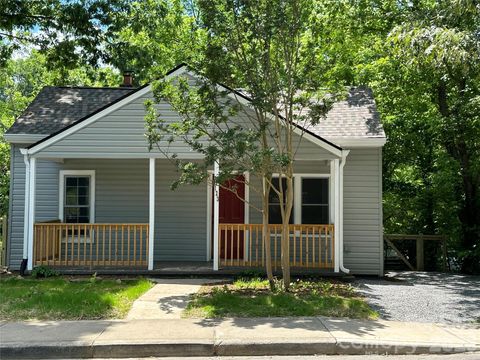 Photo of 123 State Street, Asheville, NC 28806 (MLS # 4350606)