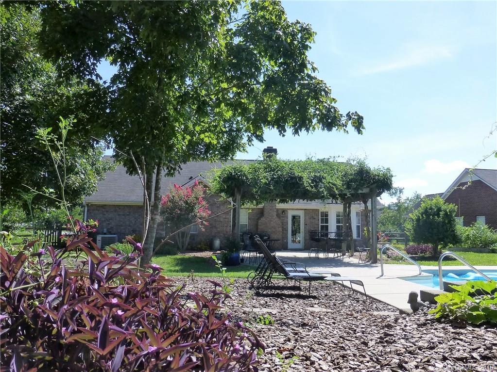 Stallings Glen - Residential