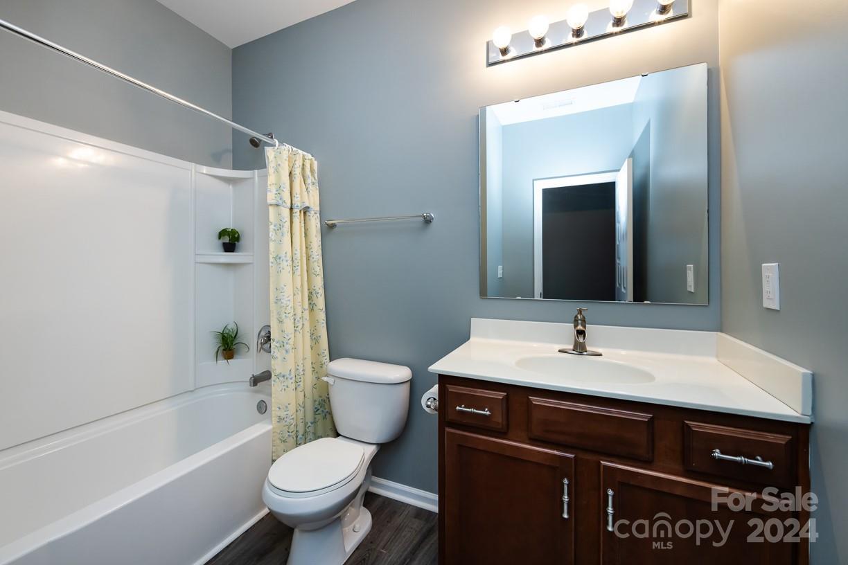 Lake Ridge - Residential