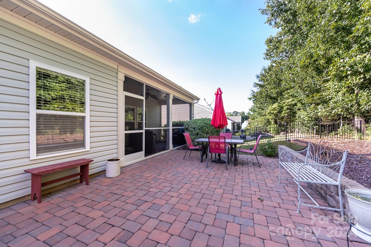 Lake Ridge - Residential