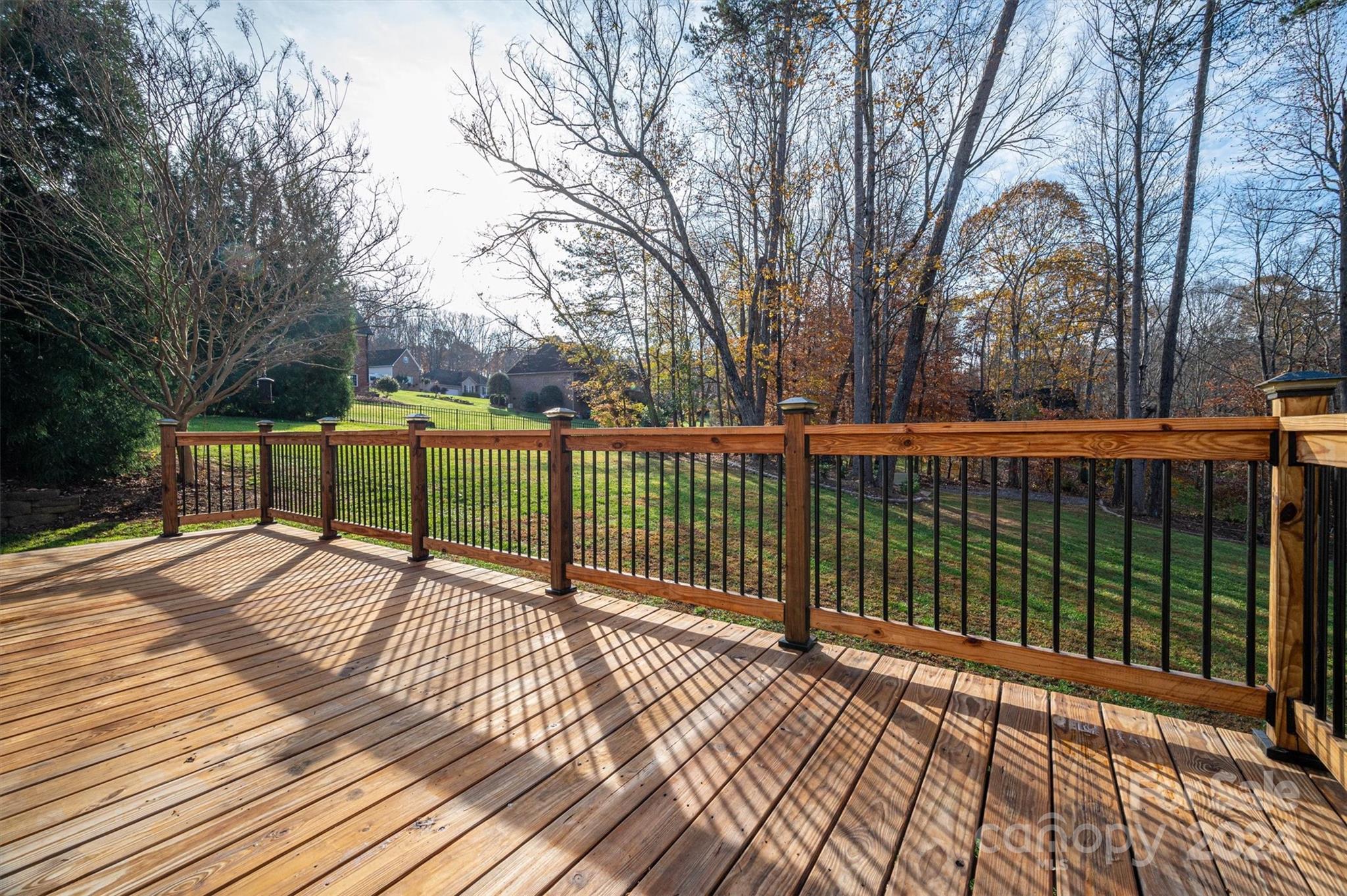 Lauren Woods - Residential