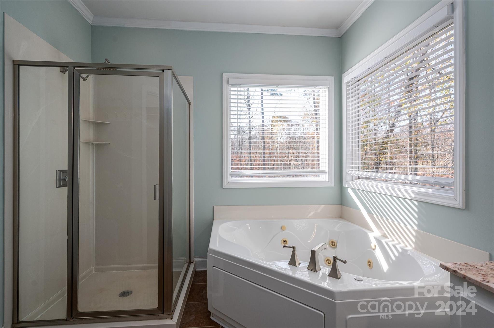 Lauren Woods - Residential