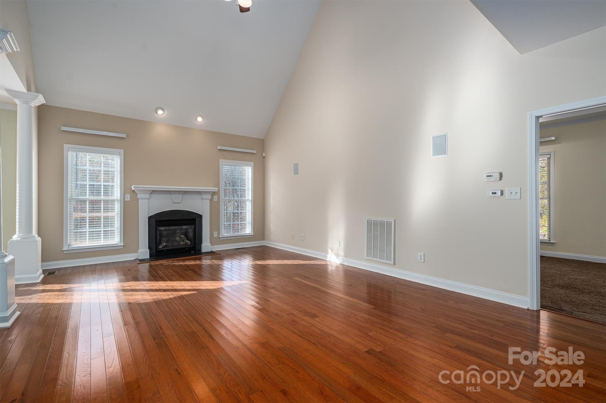 Lauren Woods - Residential