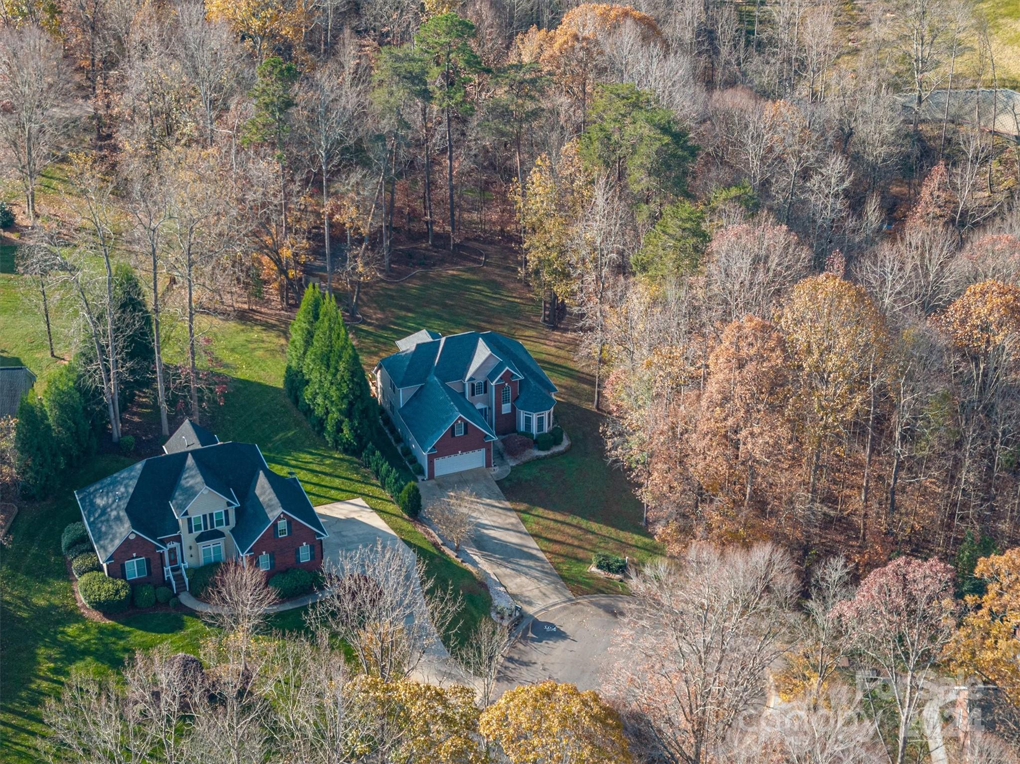 Lauren Woods - Residential