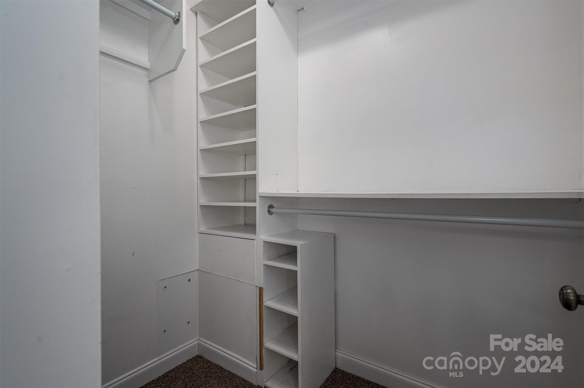 Lauren Woods - Residential