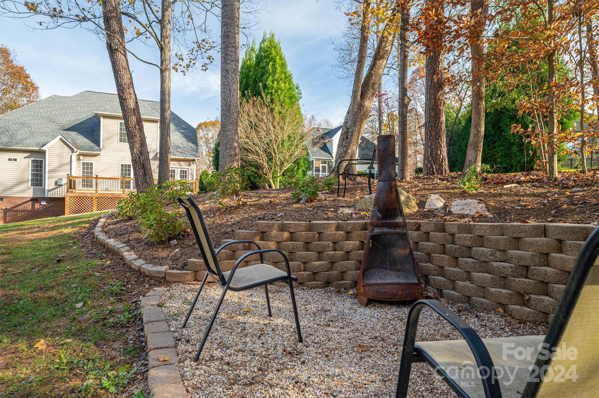 Lauren Woods - Residential