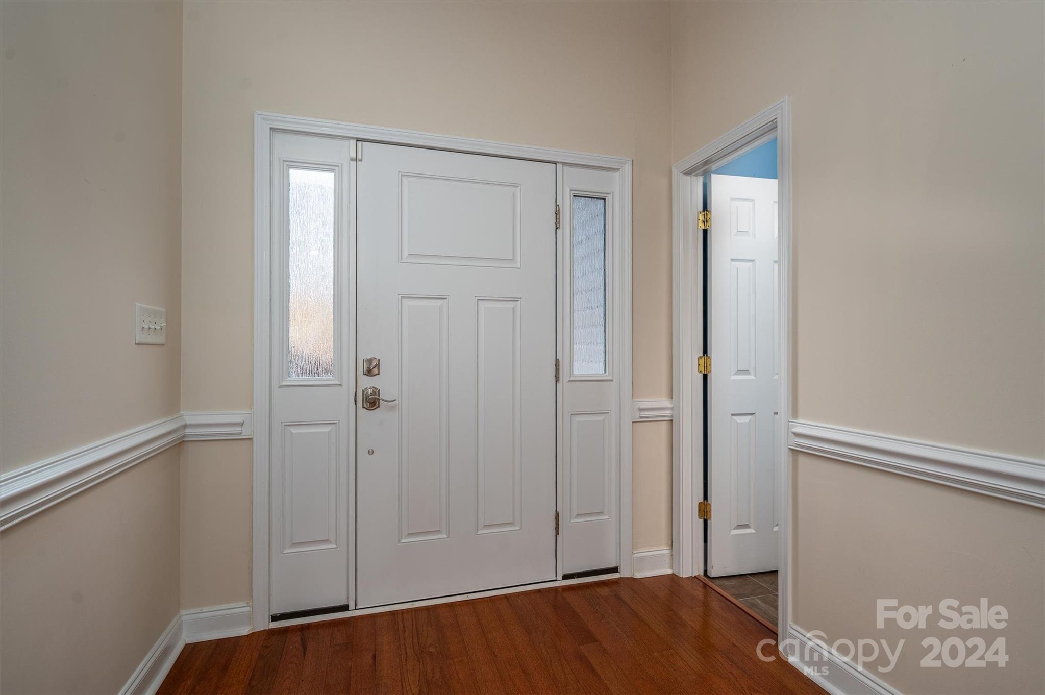 Lauren Woods - Residential