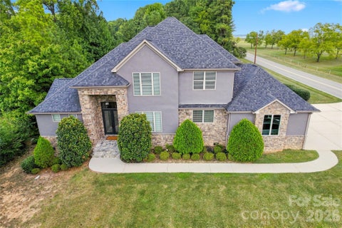 Photo of 8007 Glen Abbey Circle, Stanley, NC 28164 (MLS # 4423031)