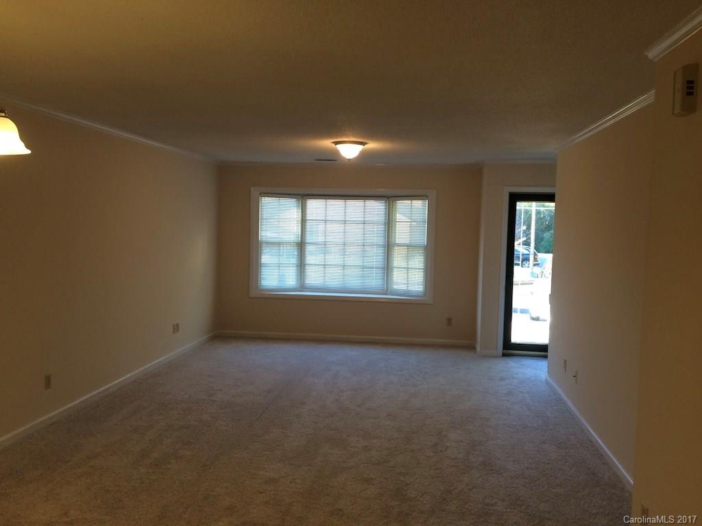Olde Point - Residential