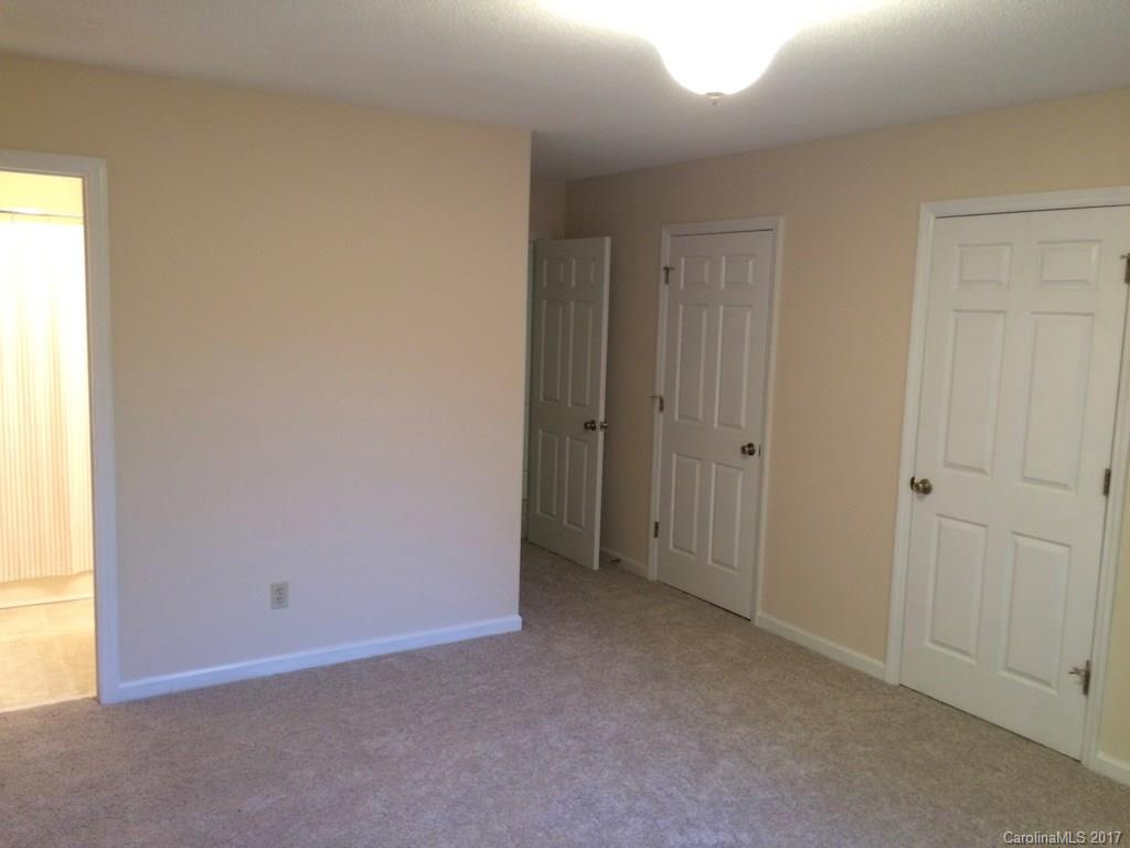 Olde Point - Residential