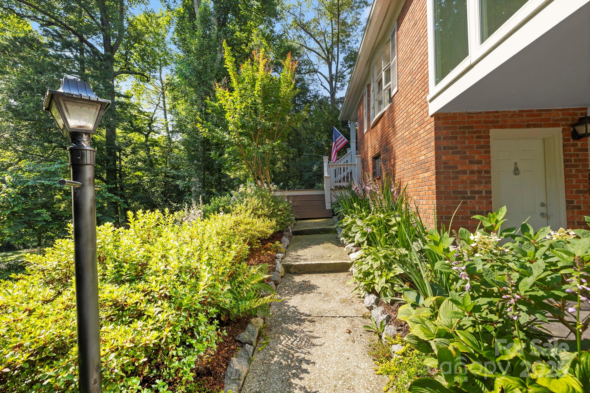 123 Haywood Knolls Drive