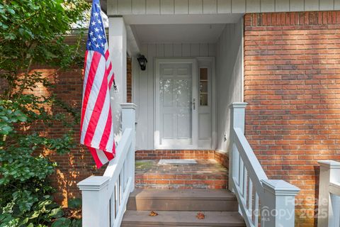 Photo of 123 Haywood Knolls Drive, Hendersonville, NC 28791 (MLS # 4276559)