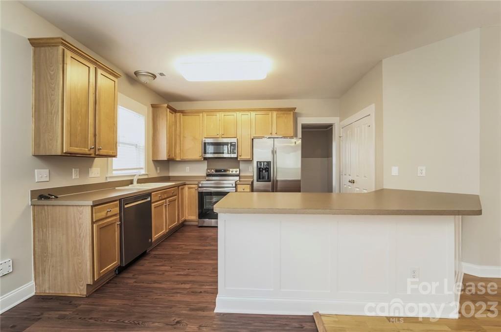 Old Stone Crossing - Residential Lease