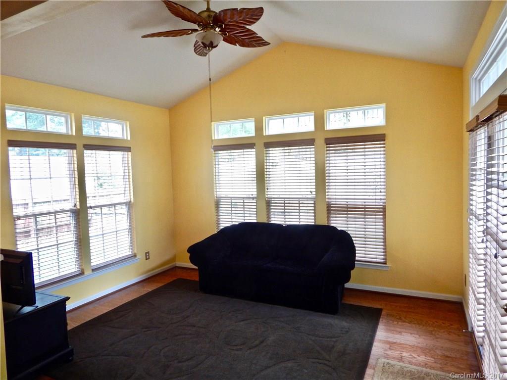 Alexander Ridge - Residential Lease