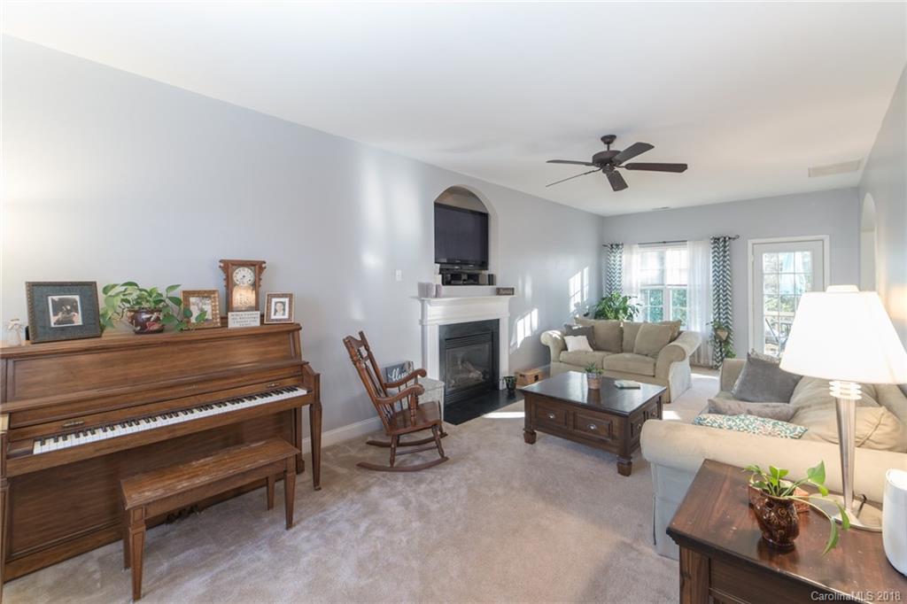 Hollythorn - Residential