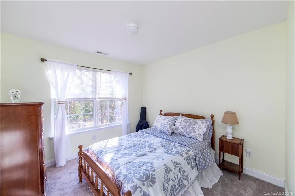 Hollythorn - Residential