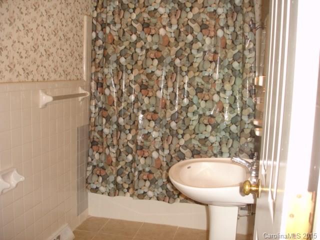 Lake Rugby - Residential