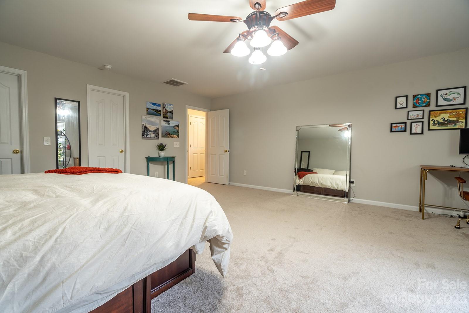 Sandy Pointe - Residential