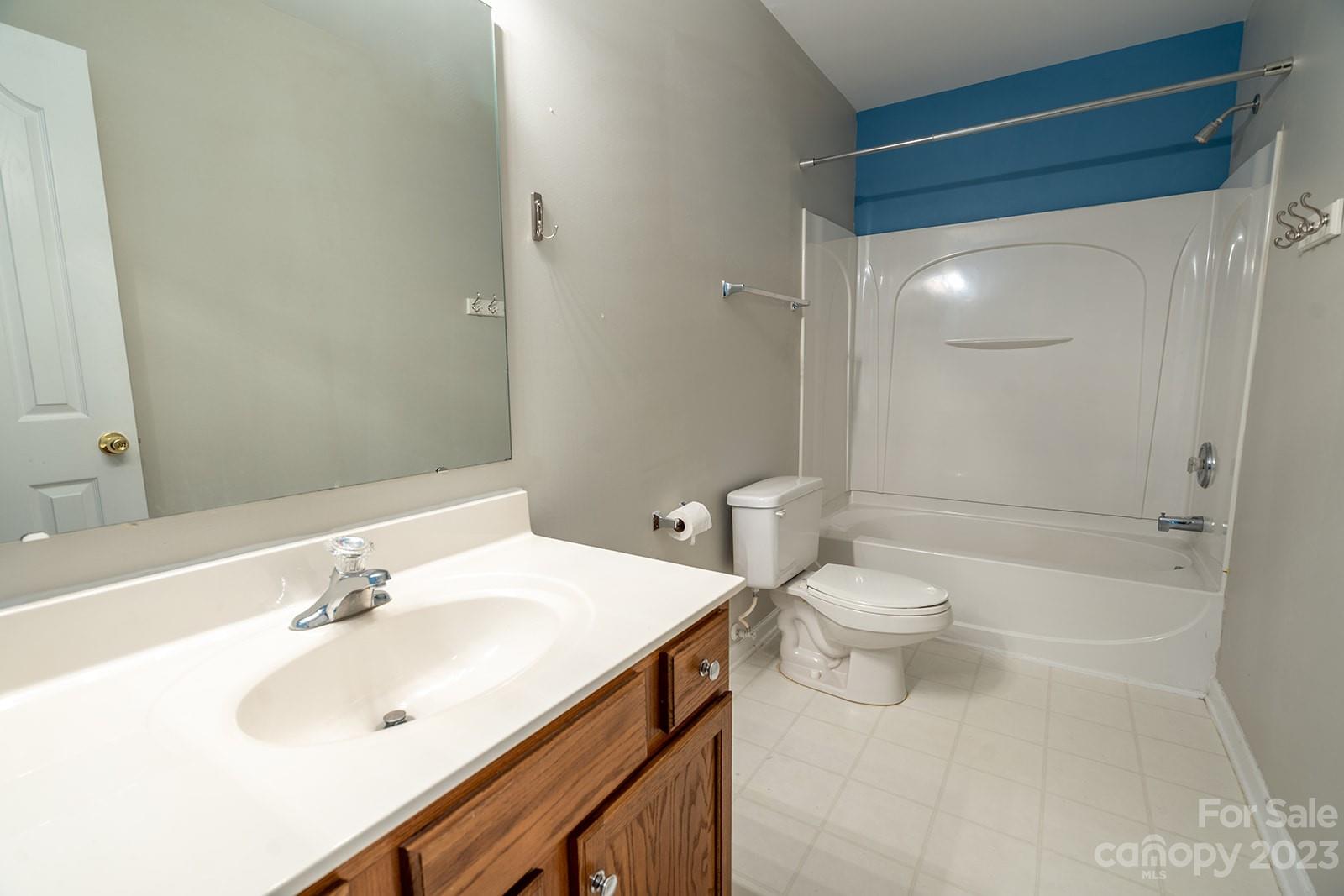 Sandy Pointe - Residential