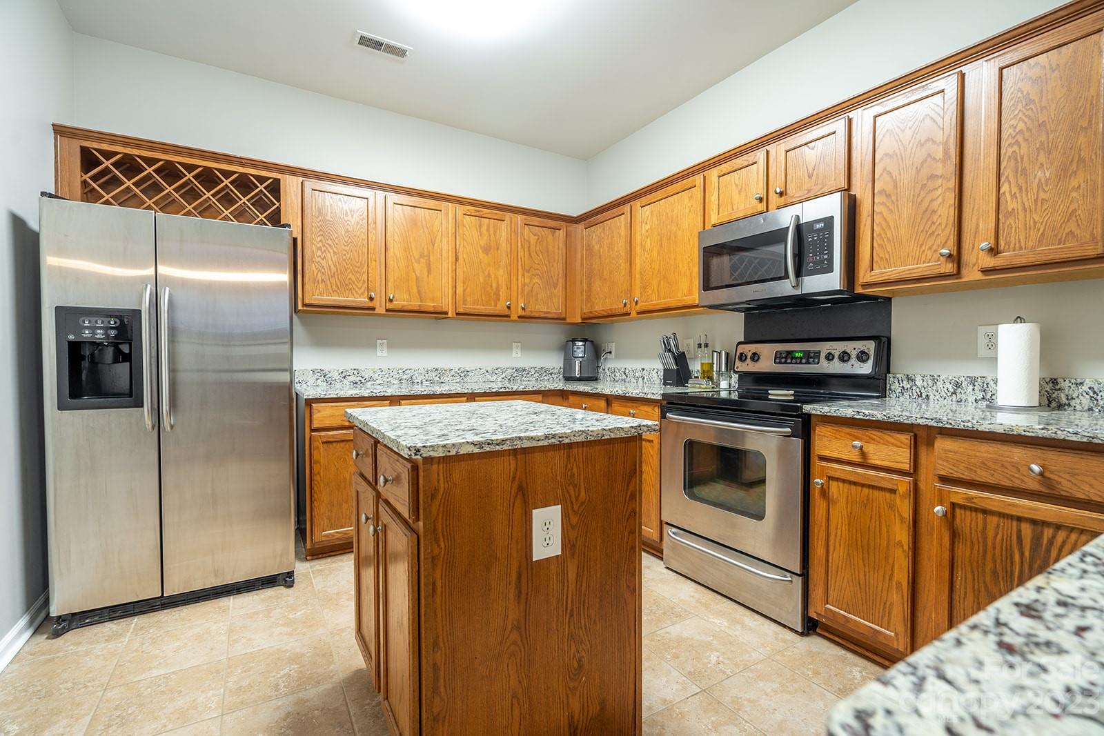 Sandy Pointe - Residential