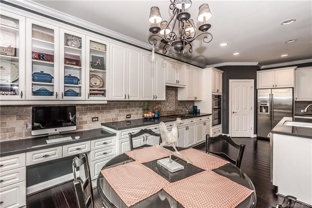 Hunter Oaks - Residential