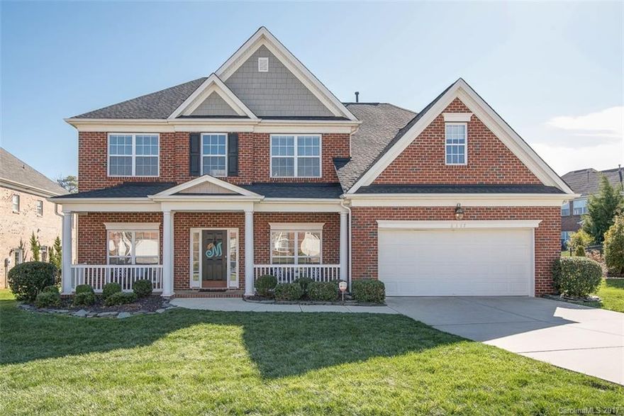 Beautiful open concept home in the very desirable Barrington subdivision. Cul de sac property w/large, flat lot. Hardwoods throughout 1st floor w/home office, dining room & guest suite w/access to full bath. Upgraded kitchen with granite counters, custom cabinetry and center island. Spacious great room with gas fireplace that opens to breakfast and kitchen. 2nd floor master with spa-like bath and walk in closet. Large bonus plus two additional bedrooms. Award Winning Cuthbertson Schools!