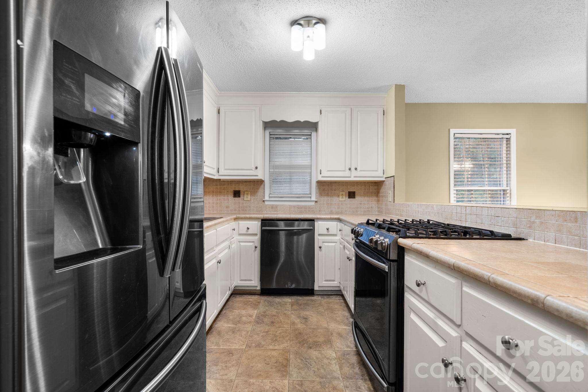 2433 1st Street NW 22