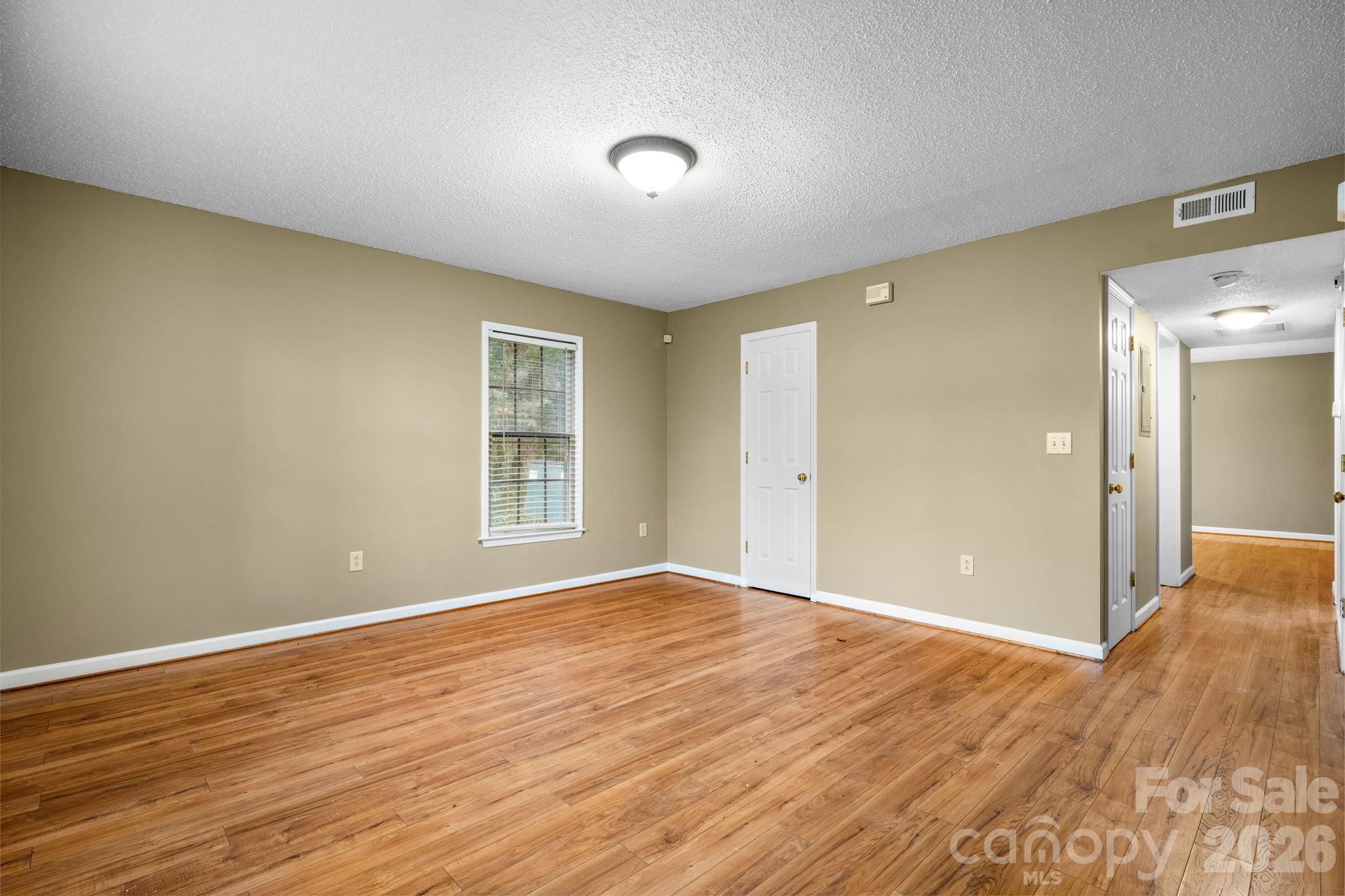 2433 1st Street NW 22