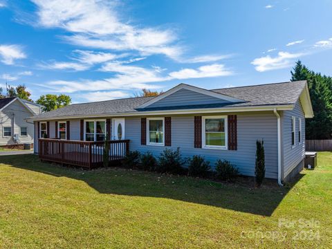 A home in Hickory