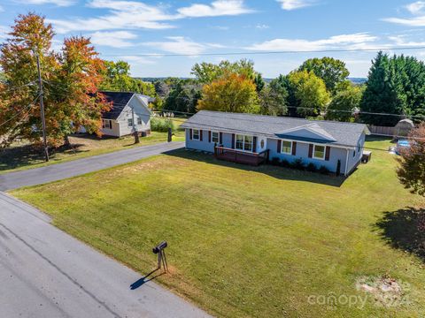 A home in Hickory