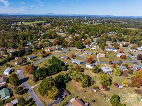 A home in Hickory