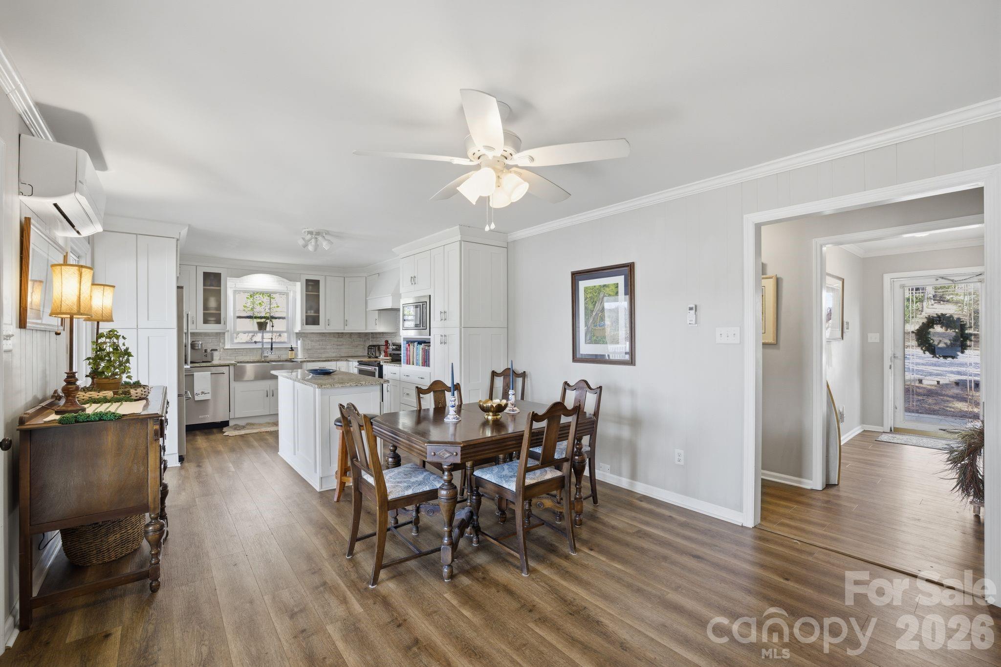 Shady Cove - Residential